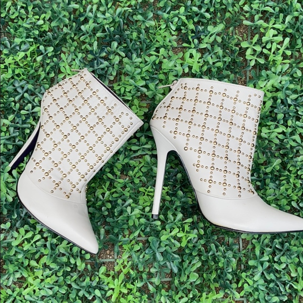 London trash booties ♥️♥️